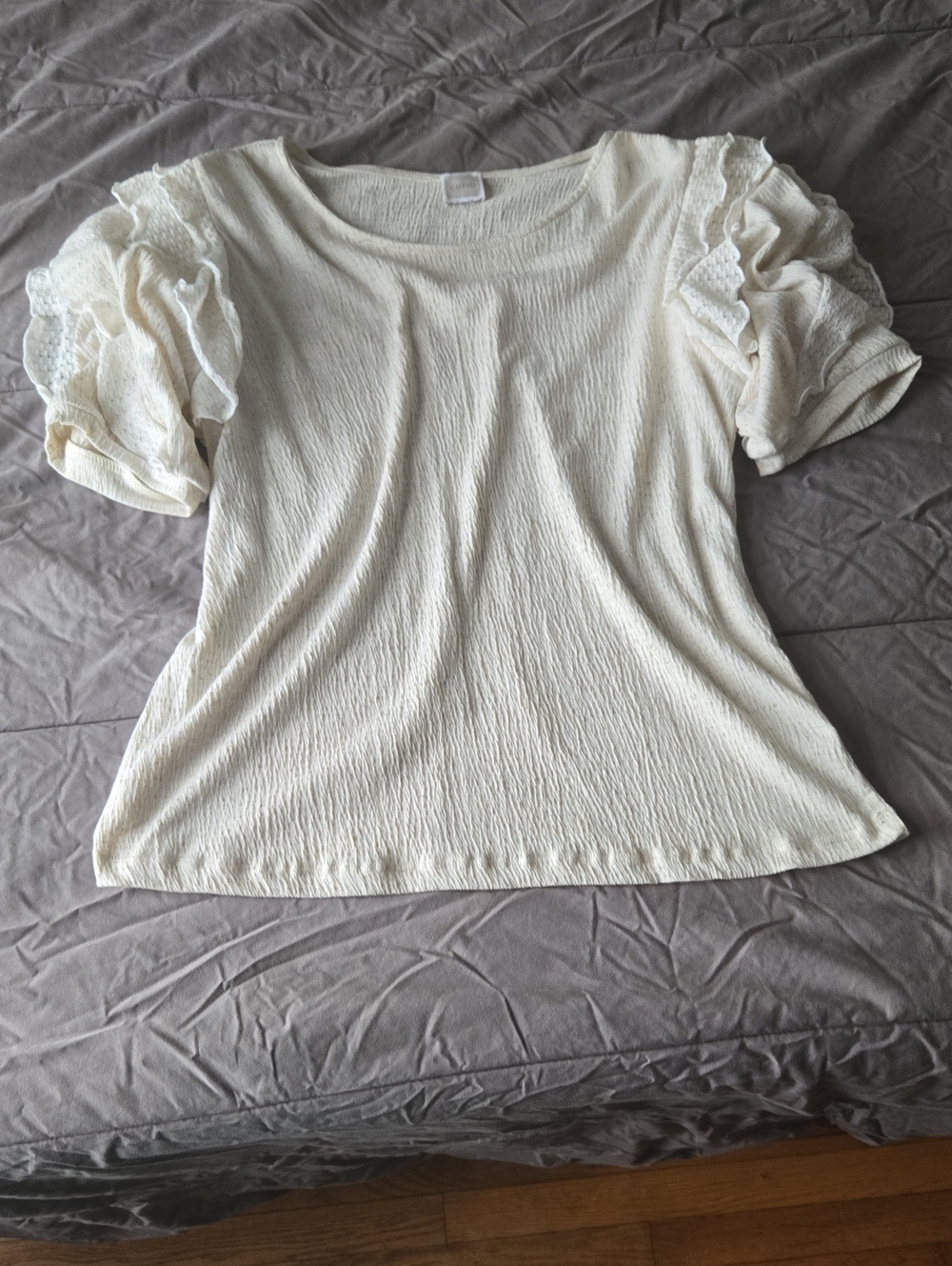 Cupio Cream Eyelet-lace Short-Sleeve Top